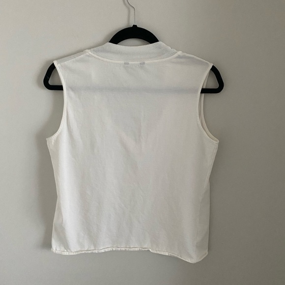 Massimo Dutti Classic Basic Sleeveless Shirt Top V-neck - Picture 2 of 5